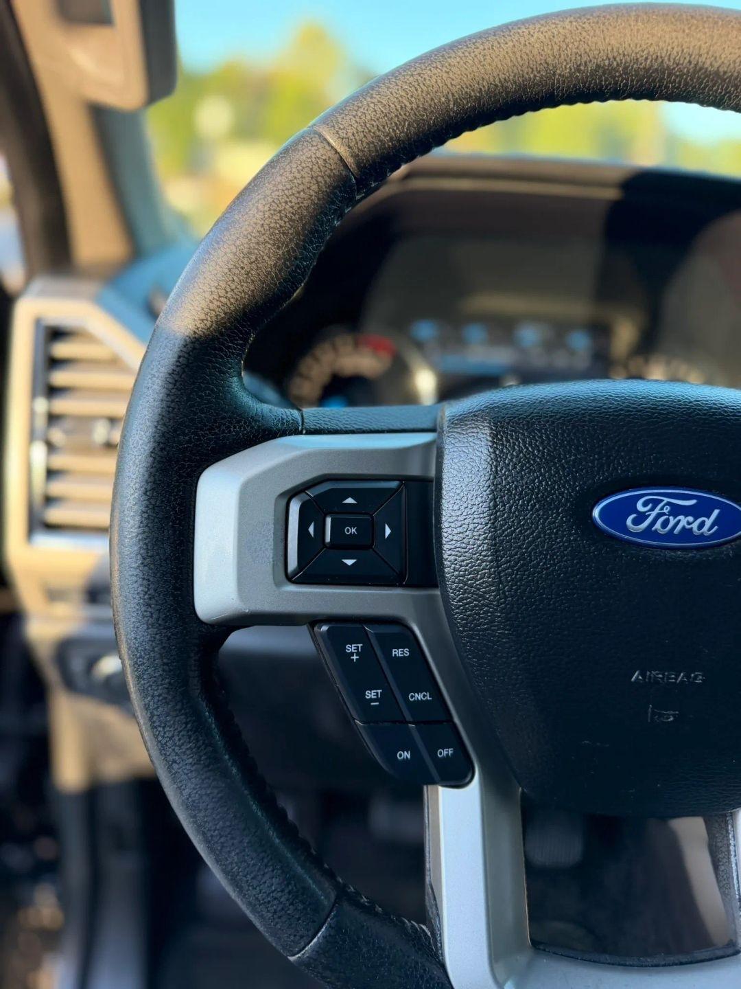 Ford F-150 4WD SuperCrew 145" King Ranch 2016
