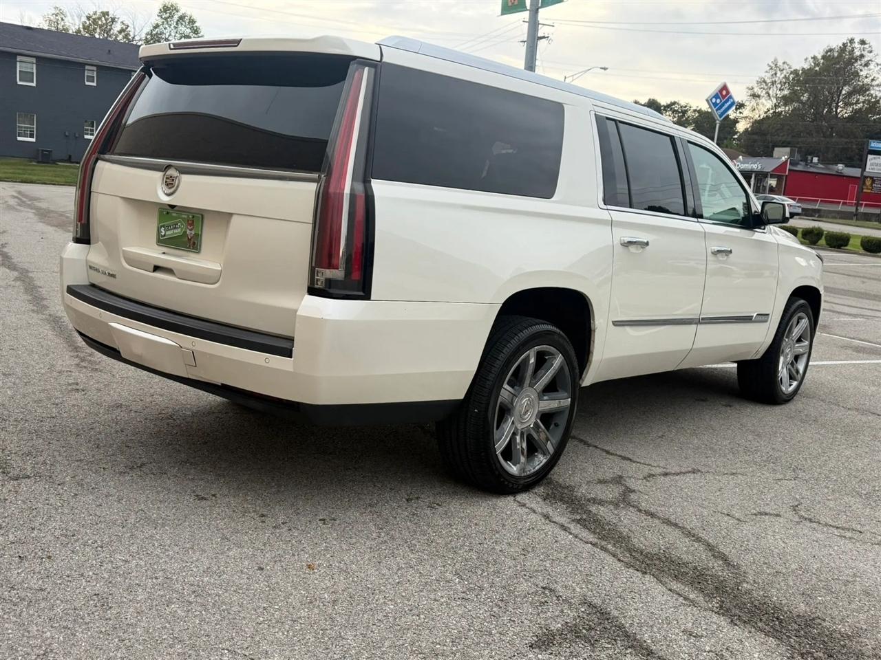 Cadillac Escalade ESV 4WD 4dr Premium 2015