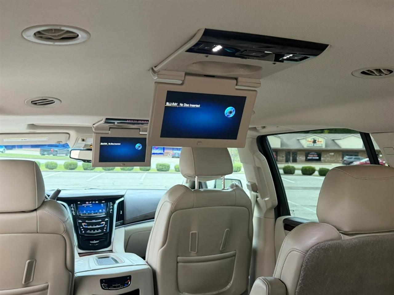 Cadillac Escalade ESV 4WD 4dr Premium 2015