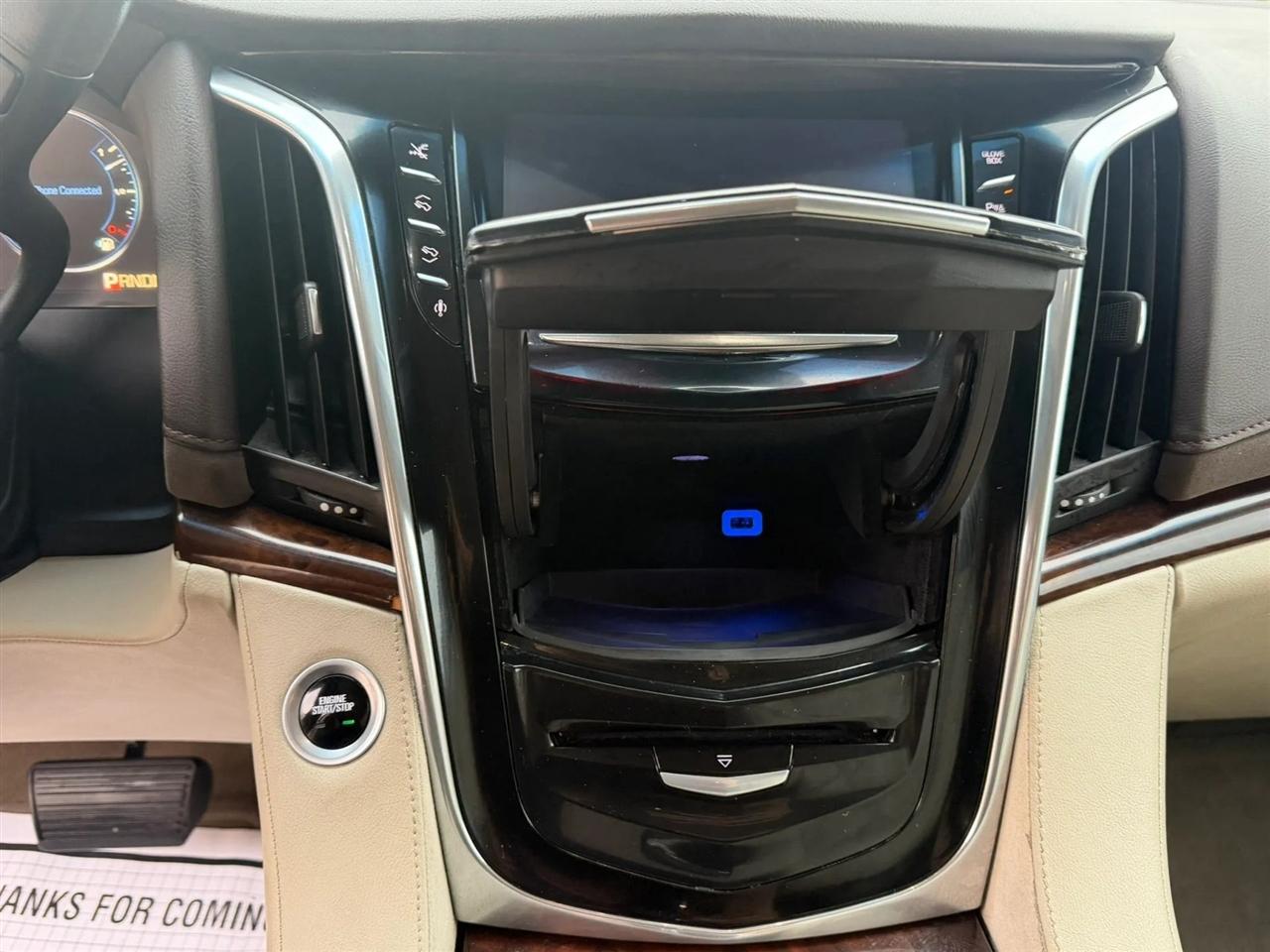 Cadillac Escalade ESV 4WD 4dr Premium 2015