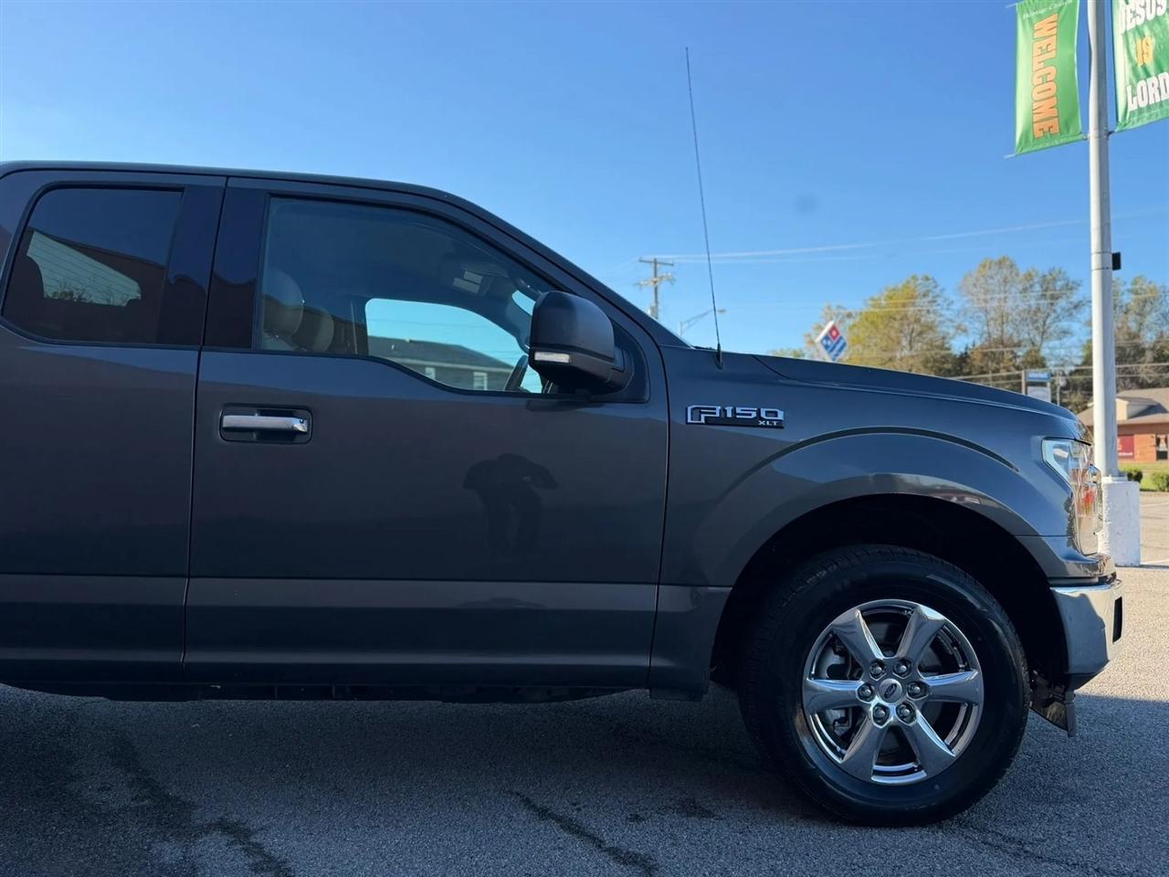 Ford F-150 Lariat 2WD SuperCab 8' Box 2018