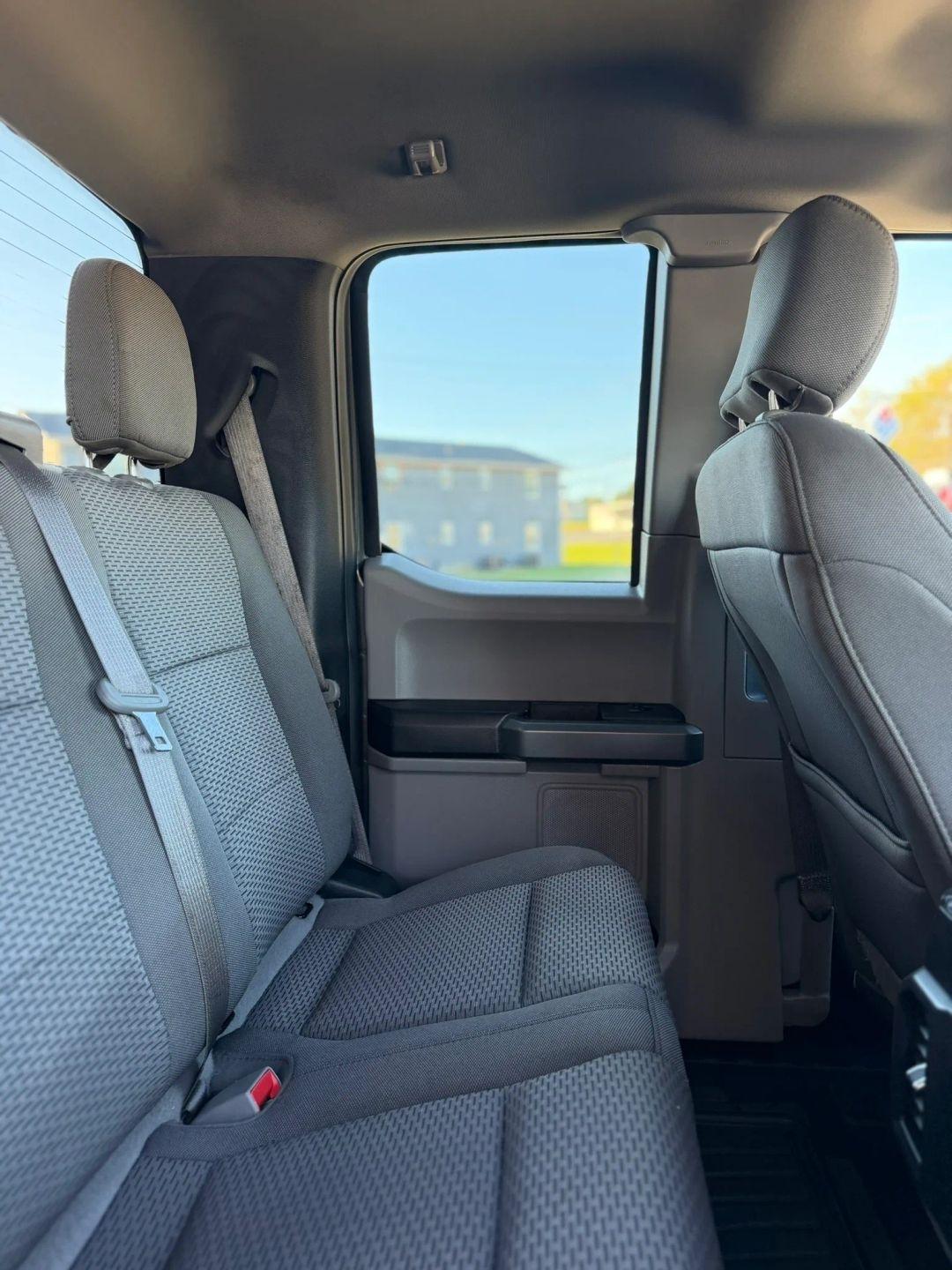Ford F-150 Lariat 2WD SuperCab 8' Box 2018