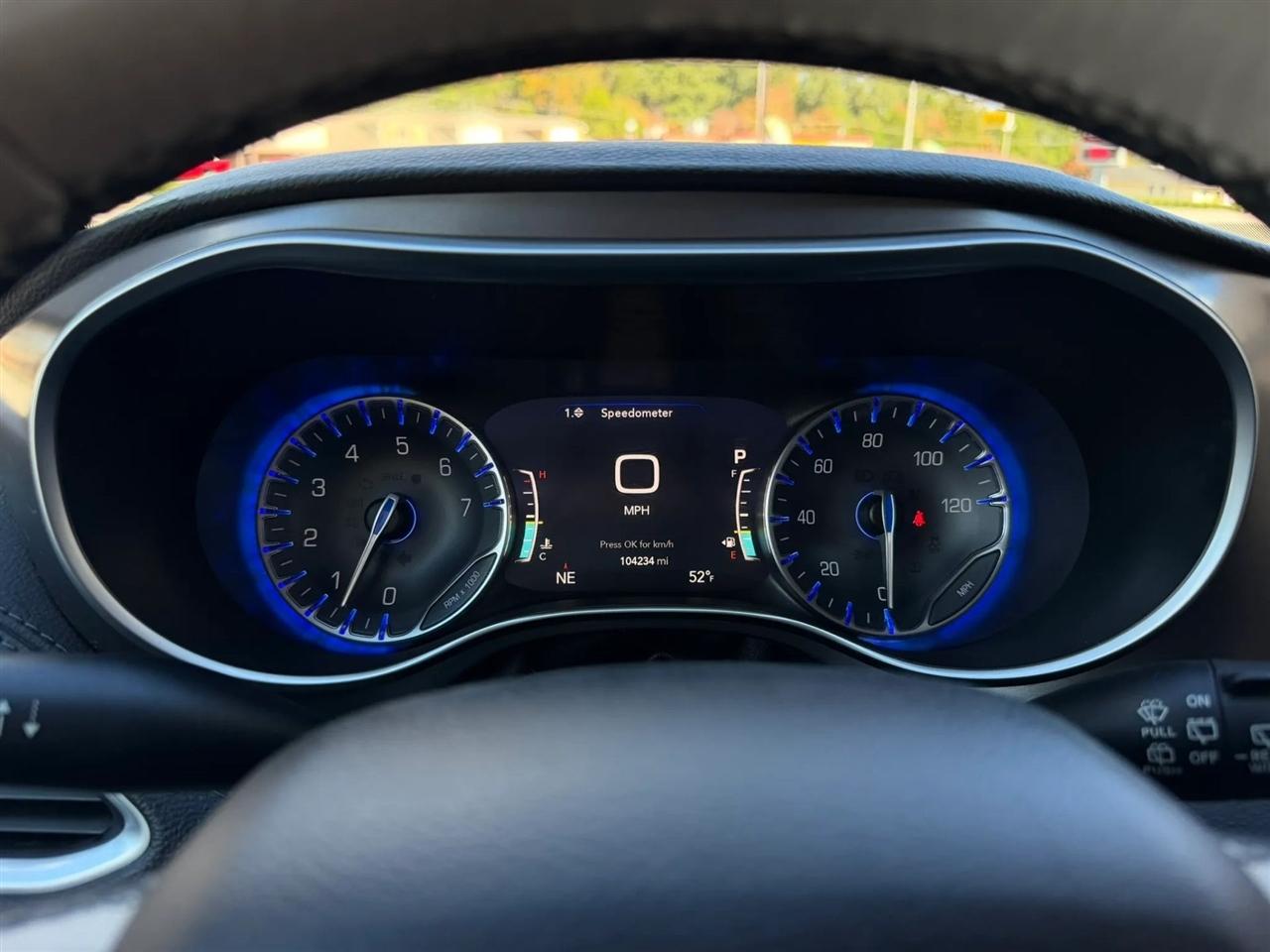 Chrysler Pacifica Limited FWD 2018