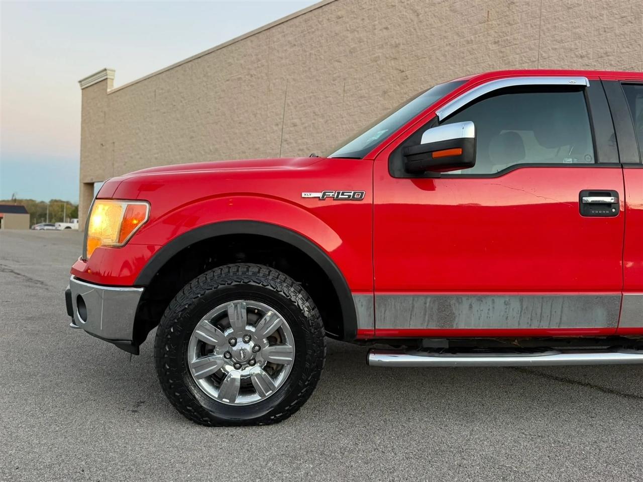 Ford F-150 4WD SuperCrew 145" Platinum 2012