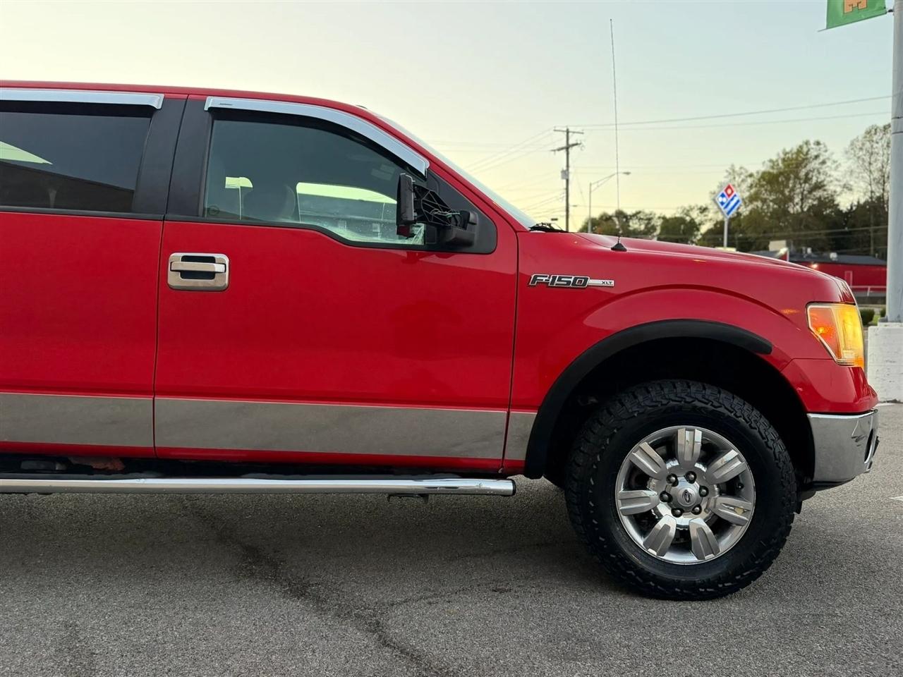 Ford F-150 4WD SuperCrew 145" Platinum 2012