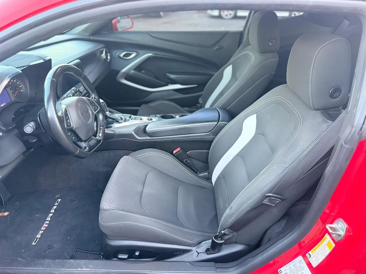 Chevrolet Camaro 2dr Cpe LT1 2020