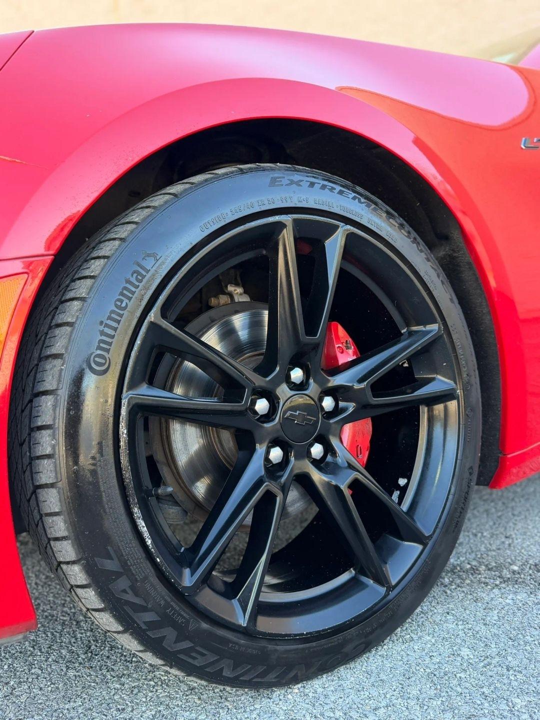 Chevrolet Camaro 2dr Cpe LT1 2020