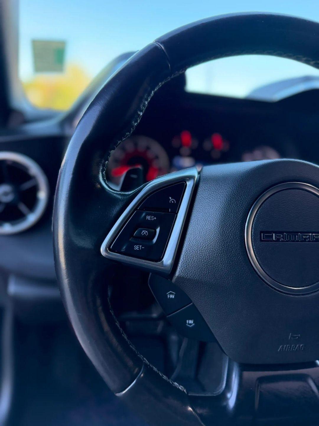 Chevrolet Camaro 2dr Cpe LT1 2020