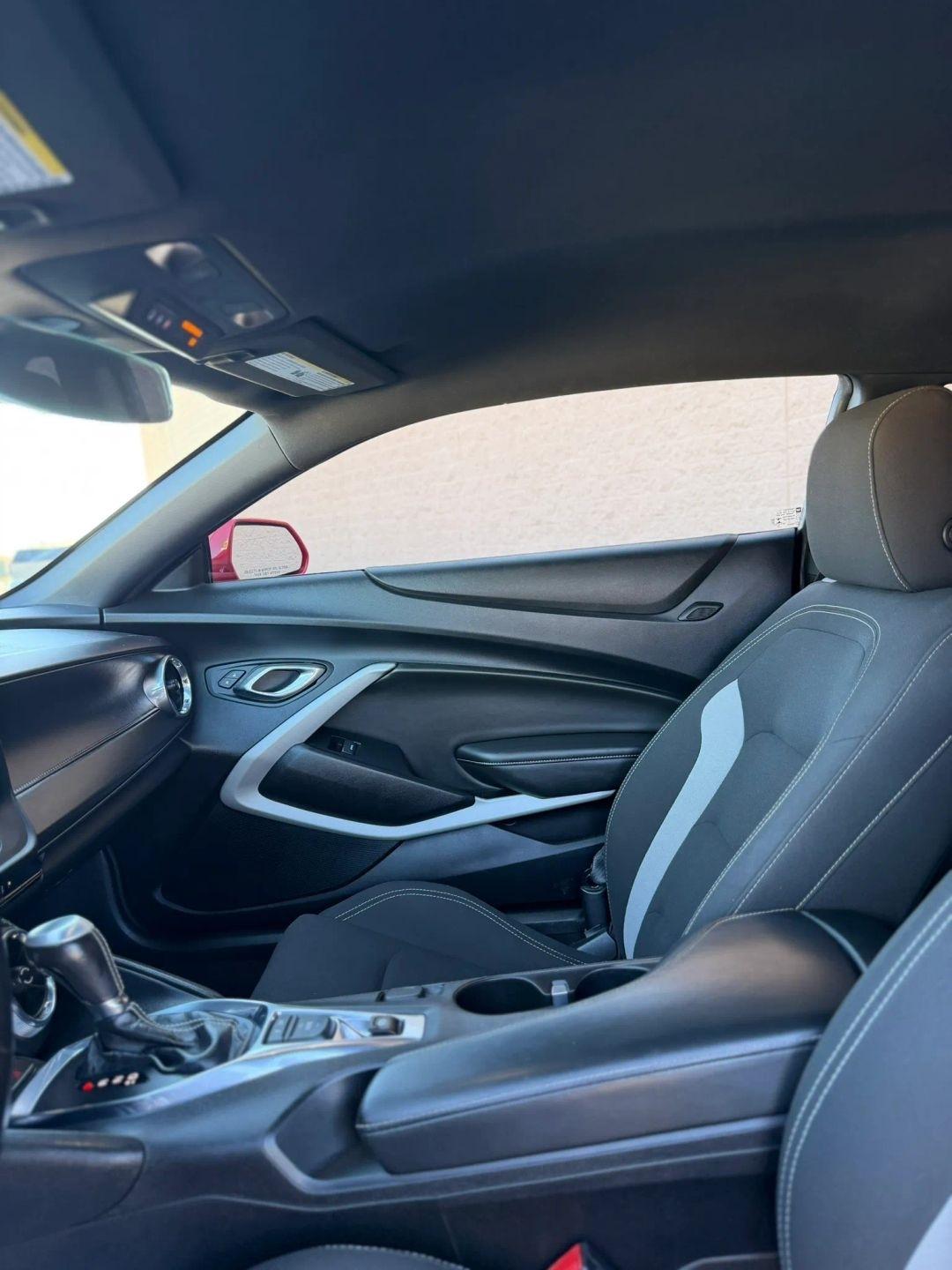 Chevrolet Camaro 2dr Cpe LT1 2020