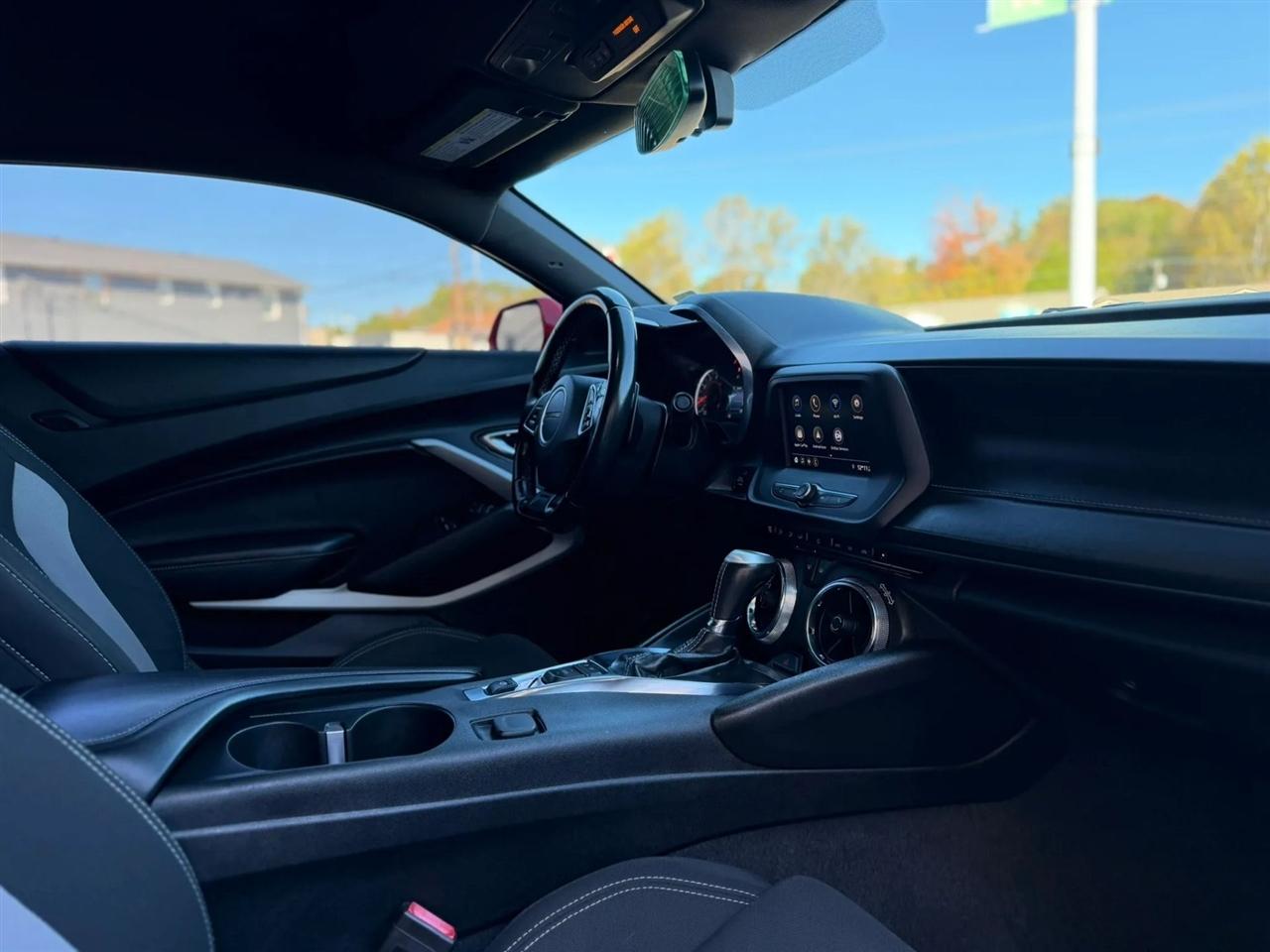 Chevrolet Camaro 2dr Cpe LT1 2020