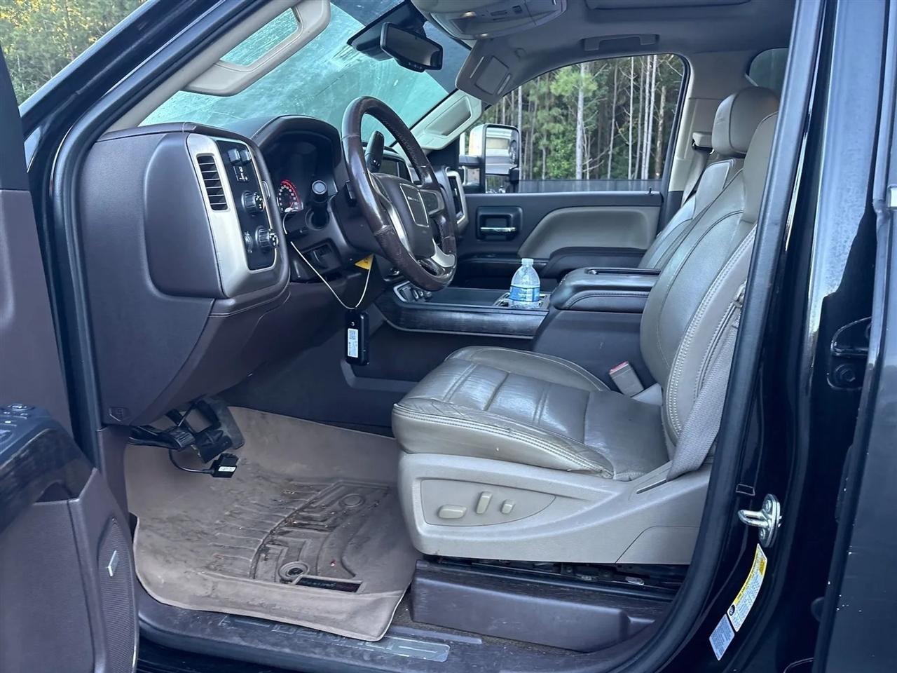 GMC Sierra 2500HD 4WD Crew Cab 153.7" Denali 2016