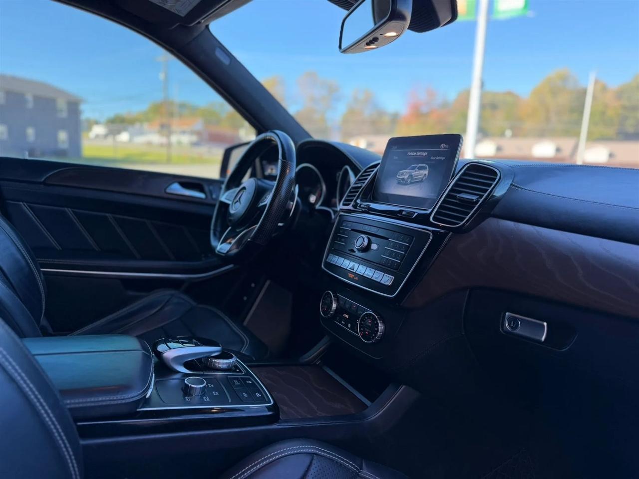 Mercedes-Benz GLS AMG GLS 63 4MATIC SUV 2018