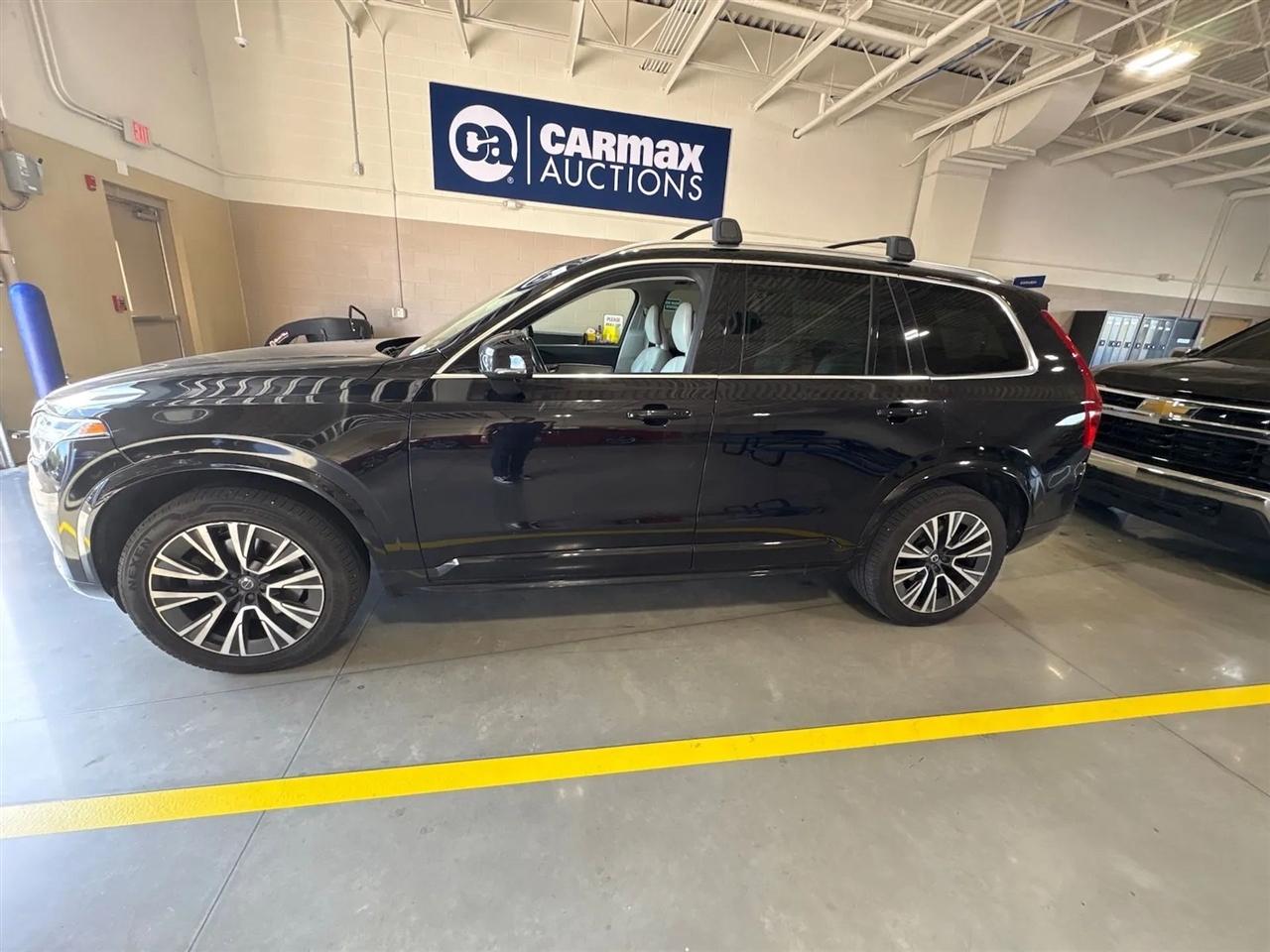 Volvo XC90 T6 AWD Momentum 6 Passenger 2020