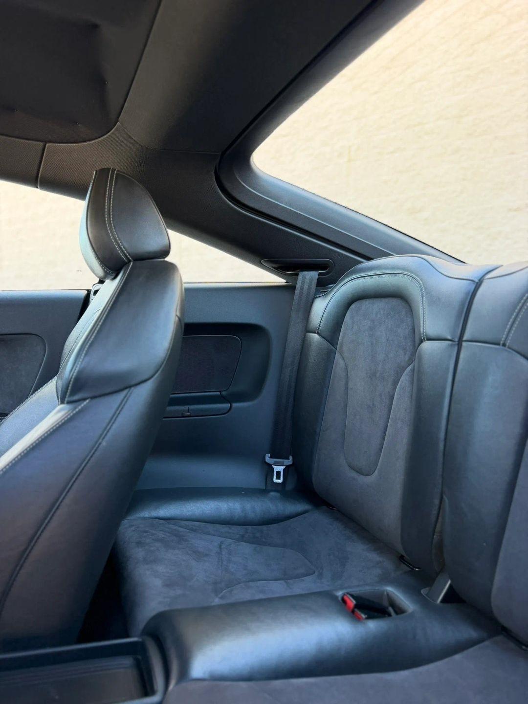 Audi TT RS 2dr Cpe MT quattro 2.5T 2012