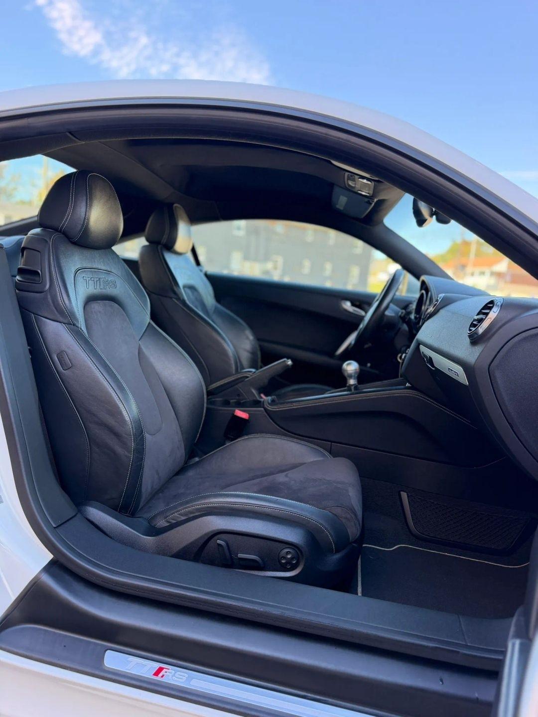 Audi TT RS 2dr Cpe MT quattro 2.5T 2012