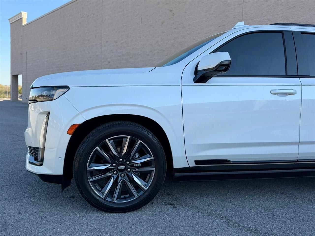Cadillac Escalade 4WD 4dr Sport 2021