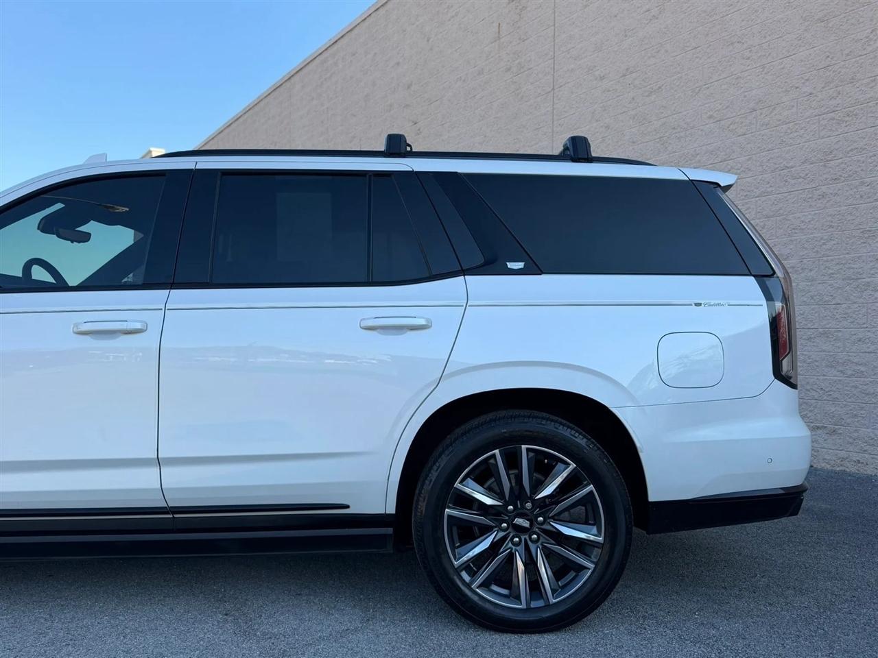Cadillac Escalade 4WD 4dr Sport 2021