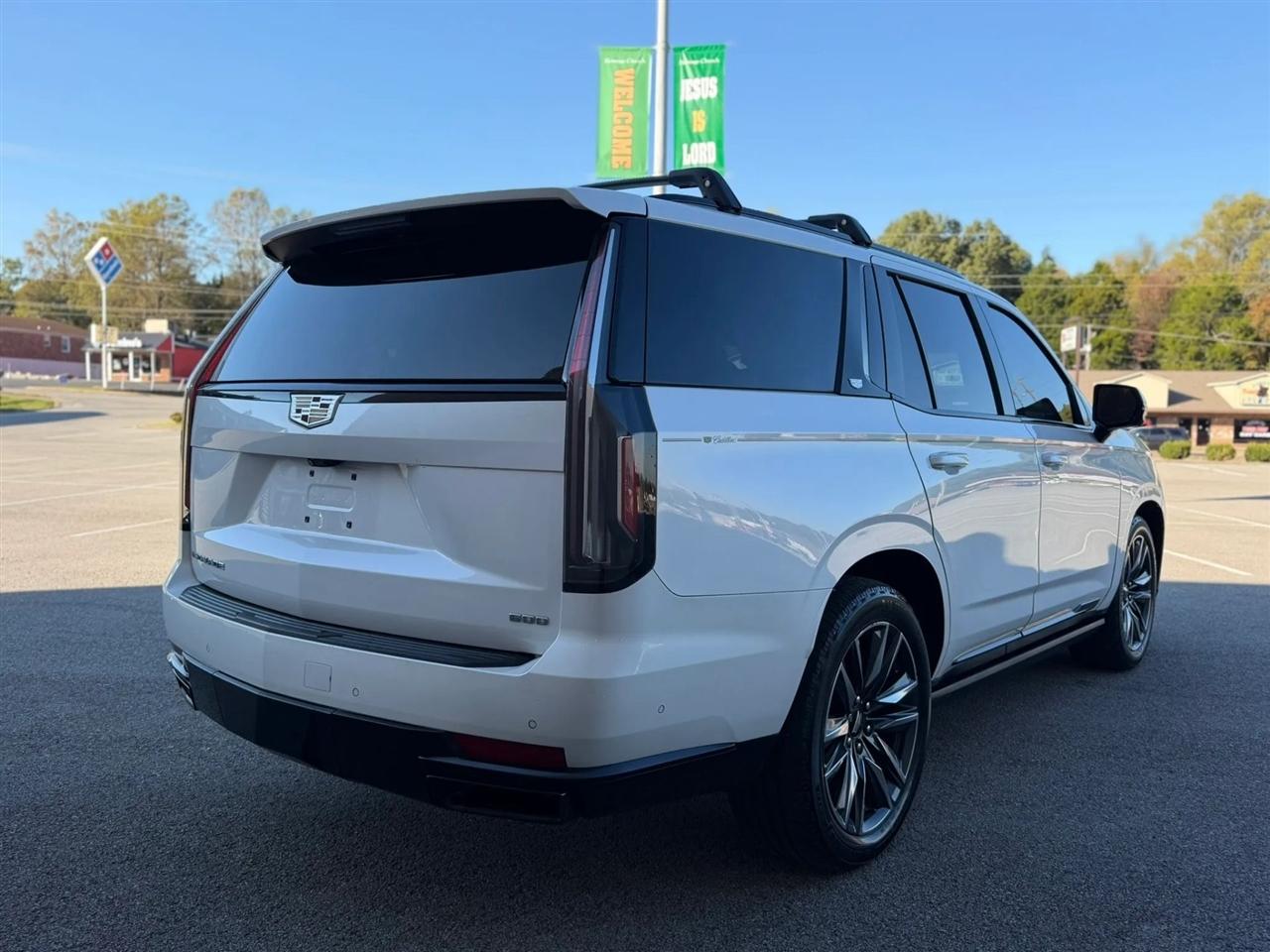 Cadillac Escalade 4WD 4dr Sport 2021