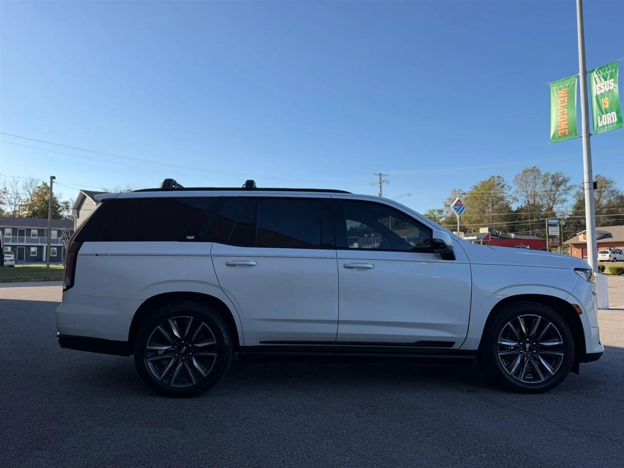 Cadillac Escalade 4WD 4dr Sport 2021