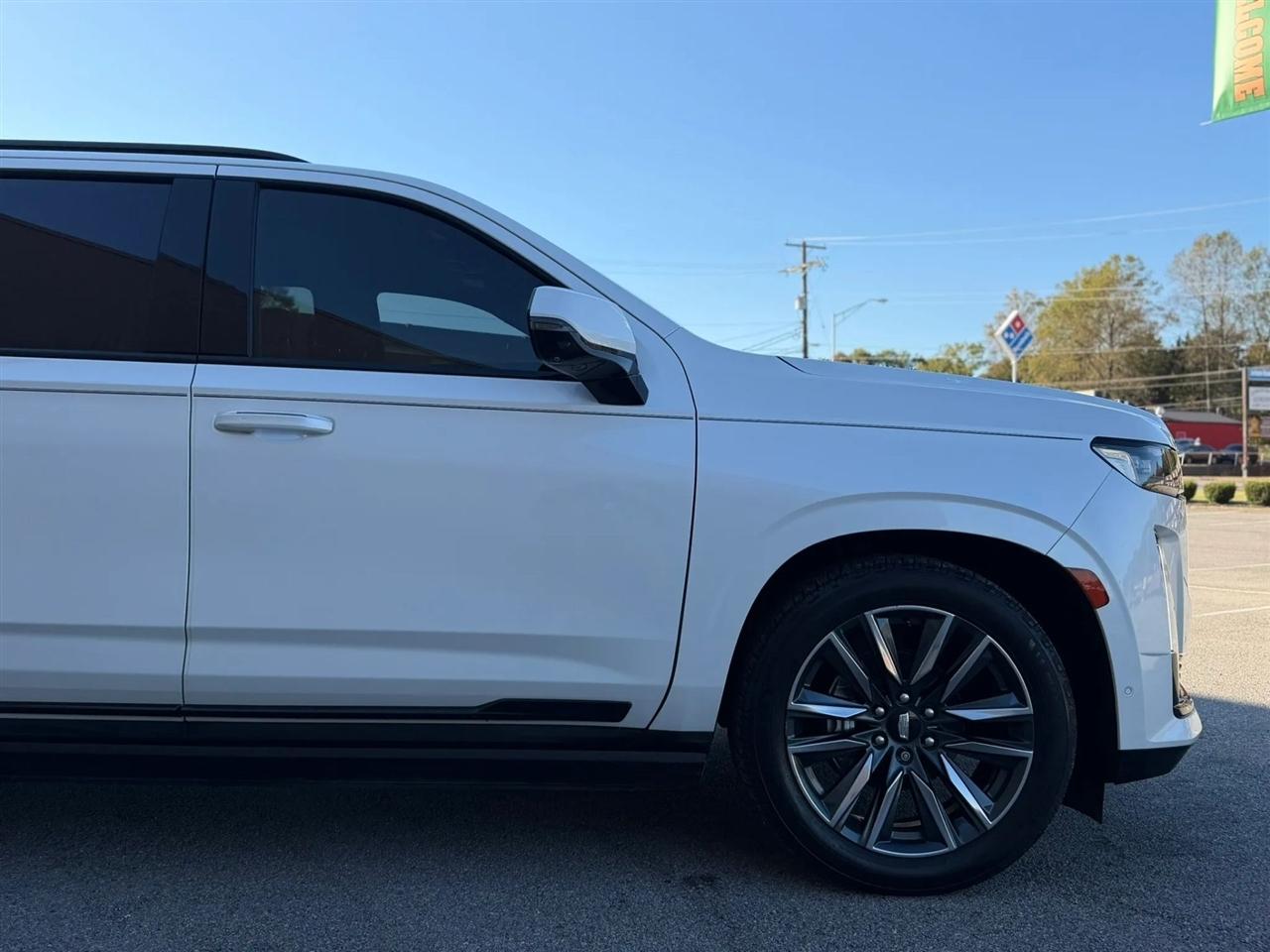 Cadillac Escalade 4WD 4dr Sport 2021