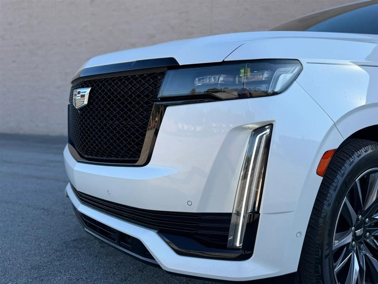 Cadillac Escalade 4WD 4dr Sport 2021