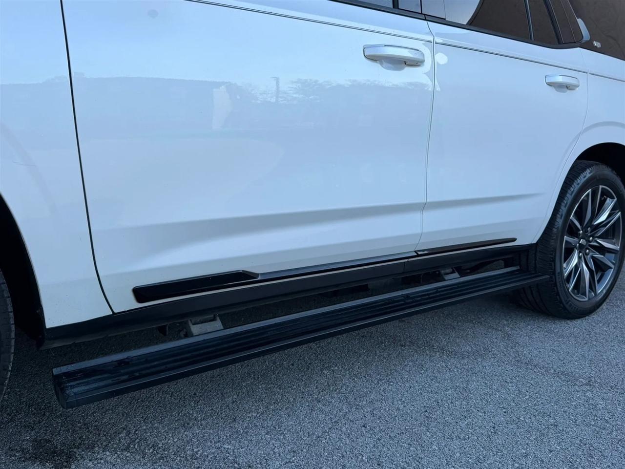 Cadillac Escalade 4WD 4dr Sport 2021