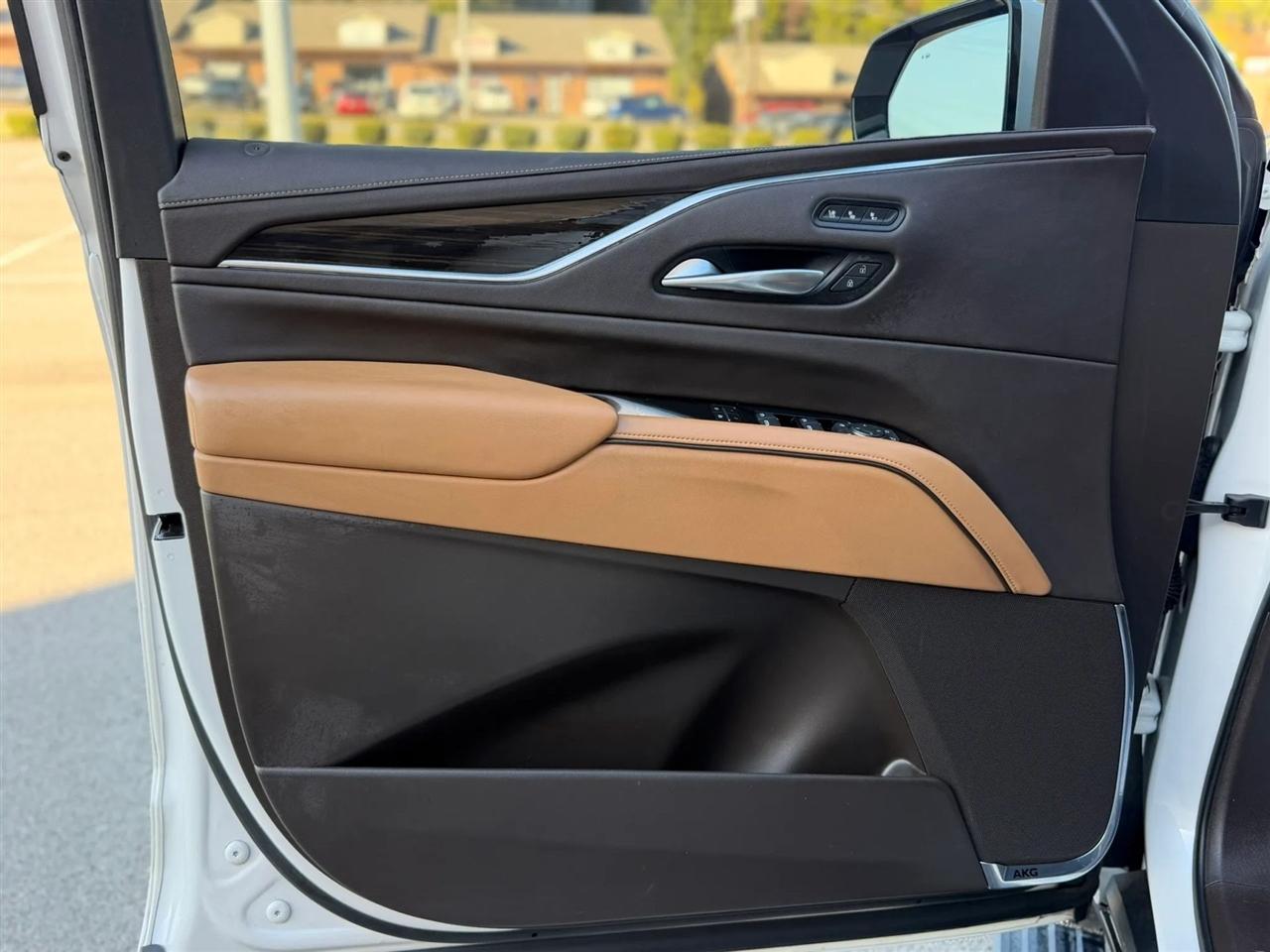 Cadillac Escalade 4WD 4dr Sport 2021