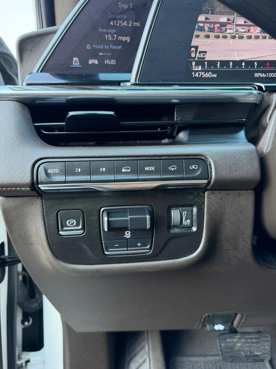 Cadillac Escalade 4WD 4dr Sport 2021