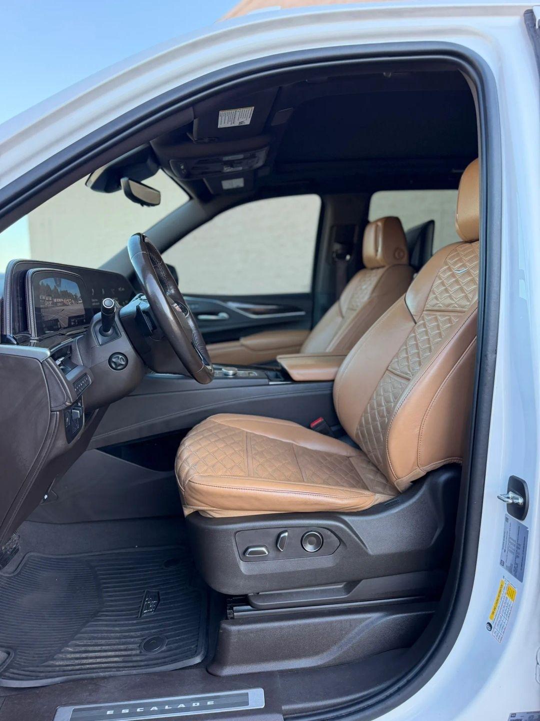 Cadillac Escalade 4WD 4dr Sport 2021