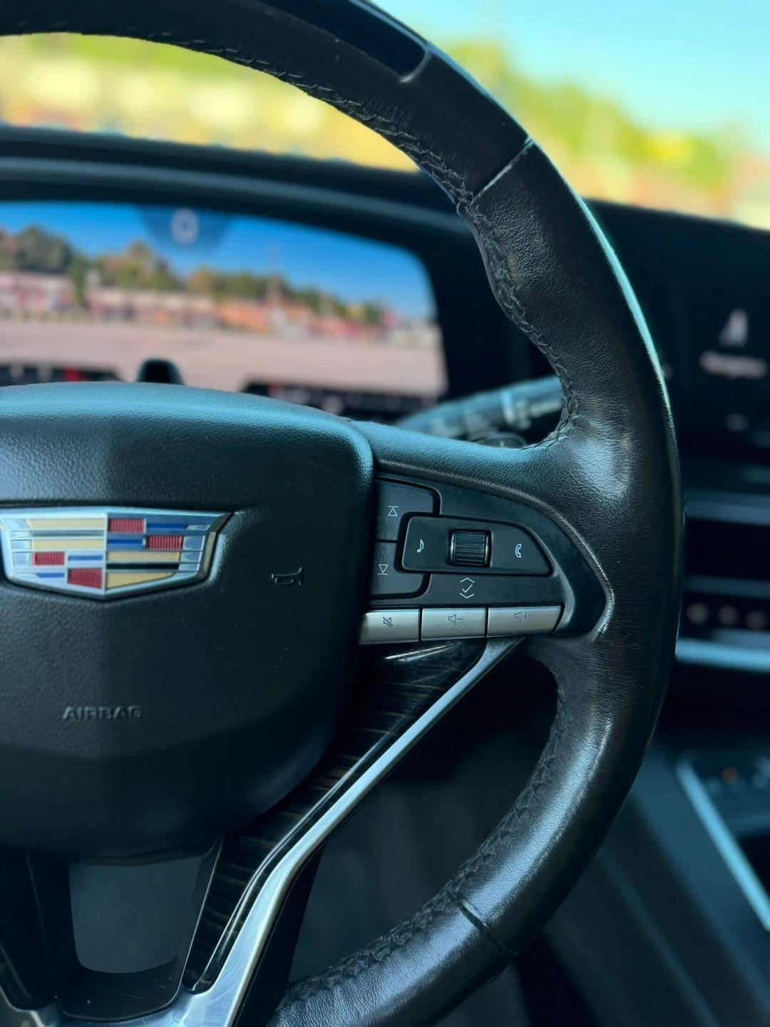 Cadillac Escalade 4WD 4dr Sport 2021