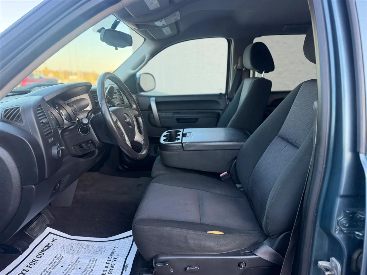 GMC Sierra 1500 4WD Crew Cab 143.5" SLE 2013