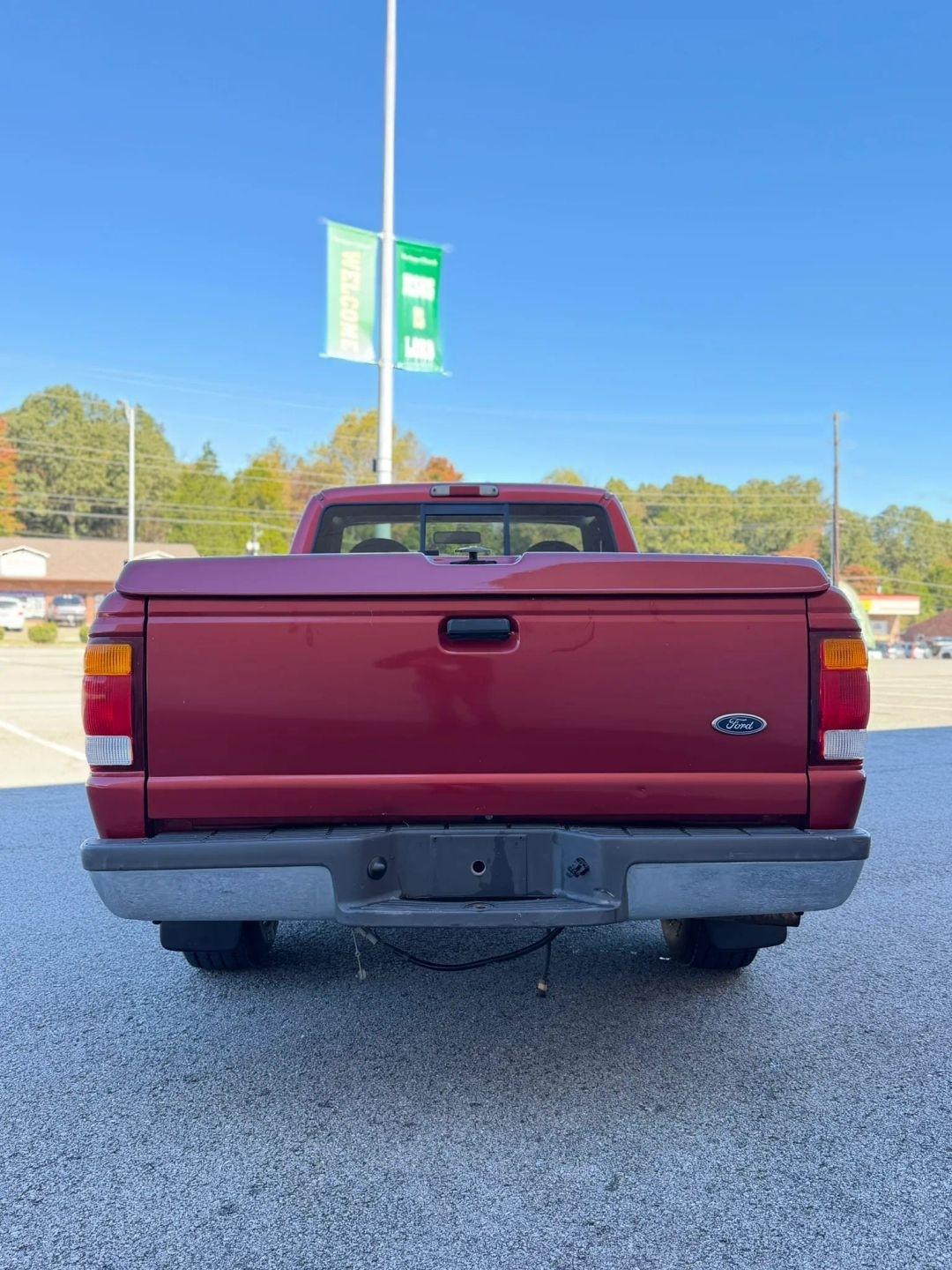 Ford Ranger Reg Cab 112" WB XLT 1999