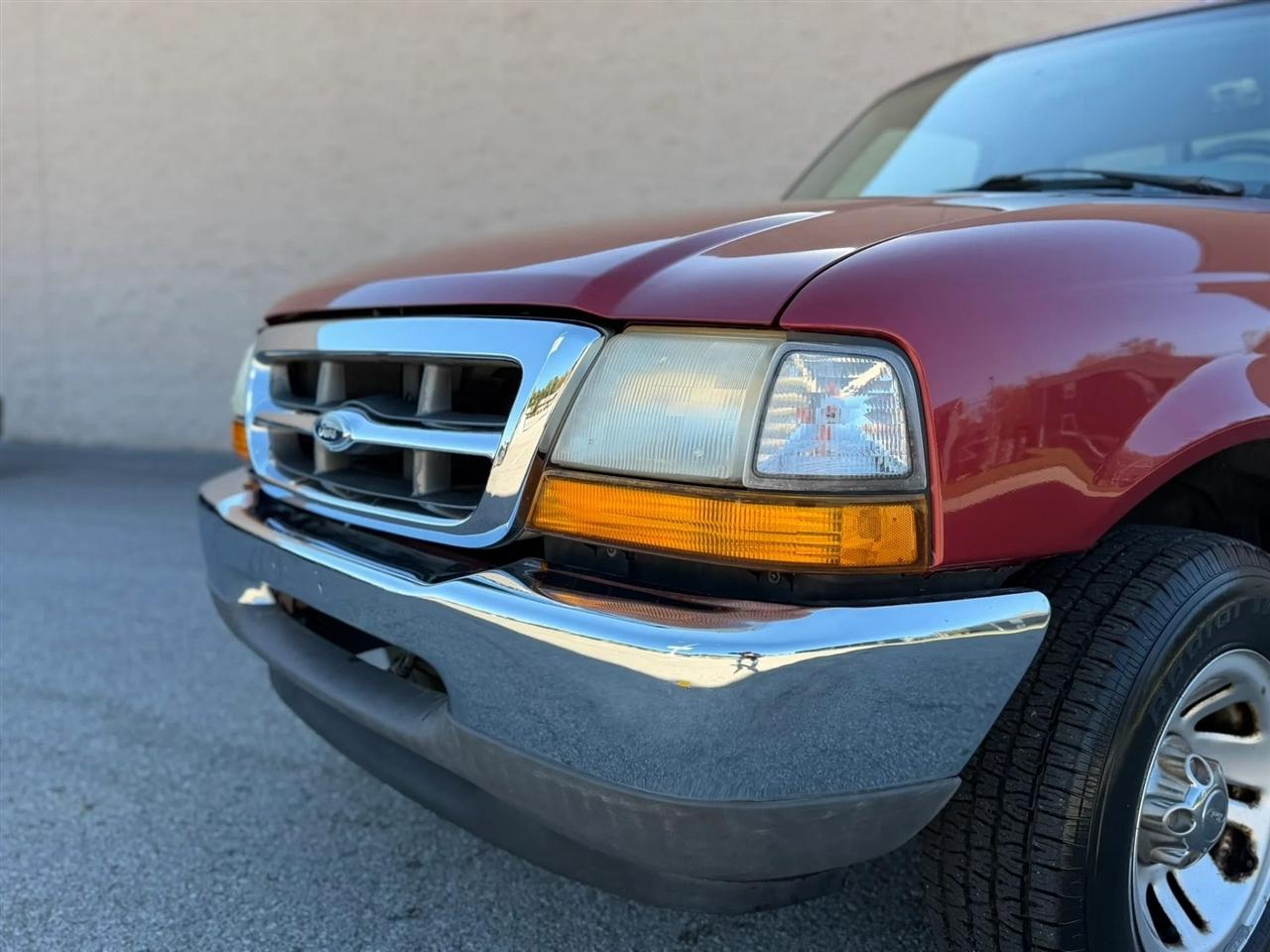 Ford Ranger Reg Cab 112" WB XLT 1999