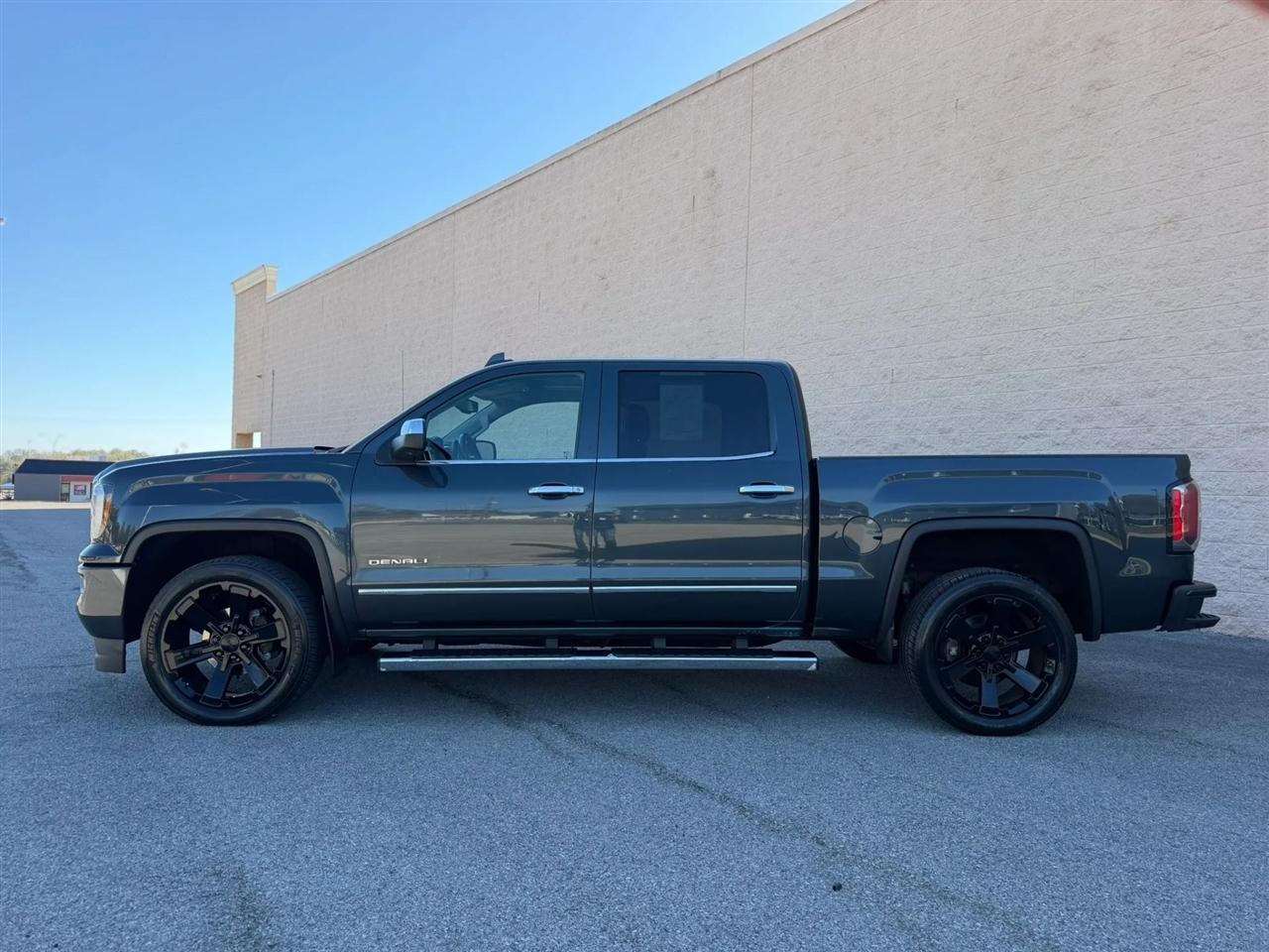 GMC Sierra 1500 4WD Crew Cab 143.5" Denali 2018
