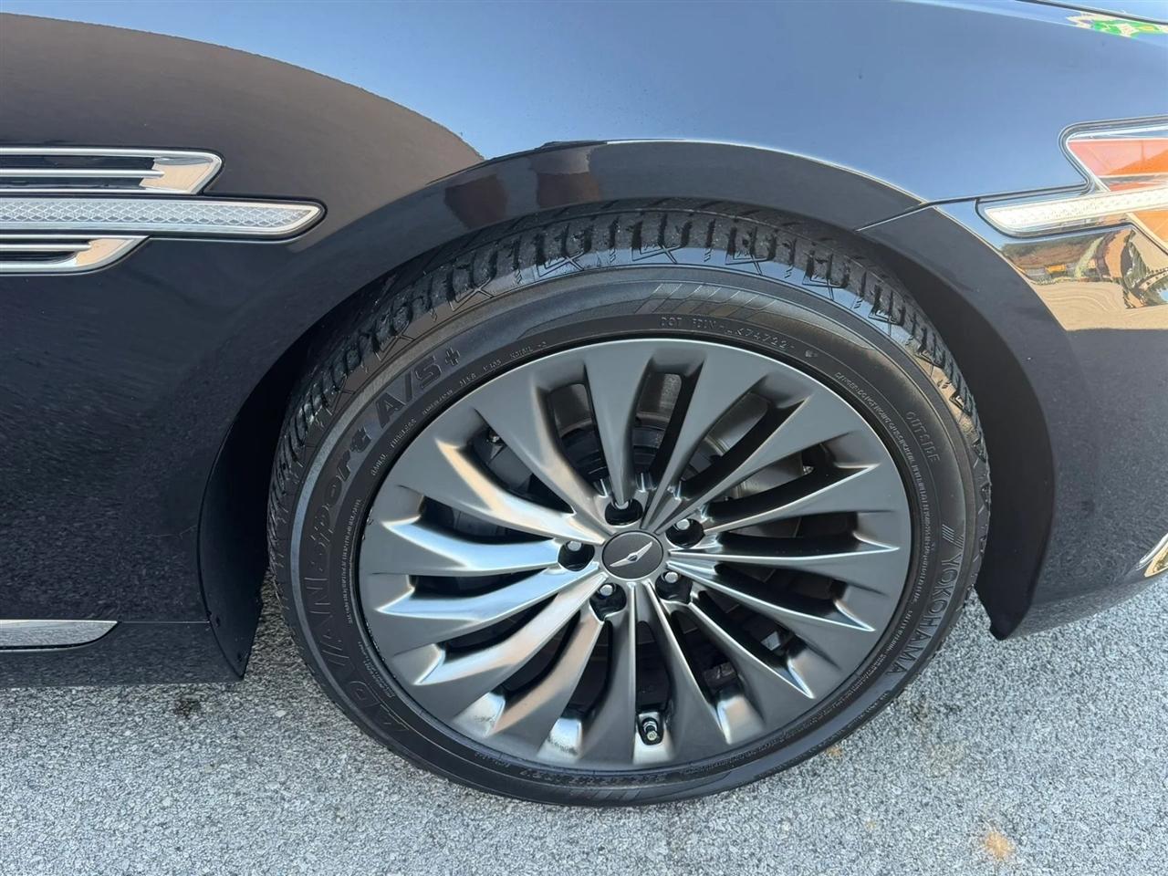 Genesis G90 5.0L Ultimate RWD 2020