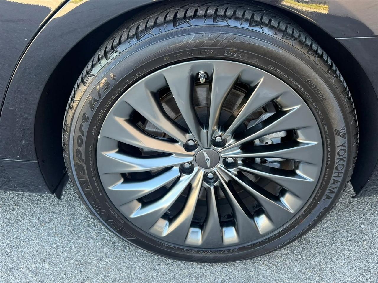 Genesis G90 5.0L Ultimate RWD 2020