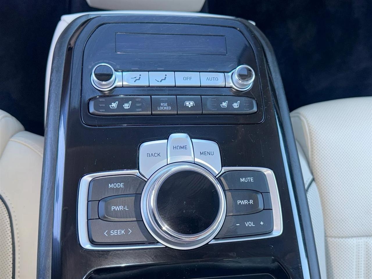 Genesis G90 5.0L Ultimate RWD 2020