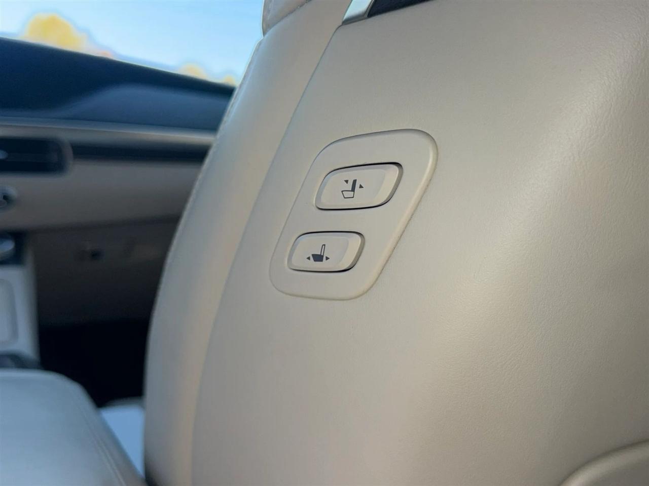 Genesis G90 5.0L Ultimate RWD 2020