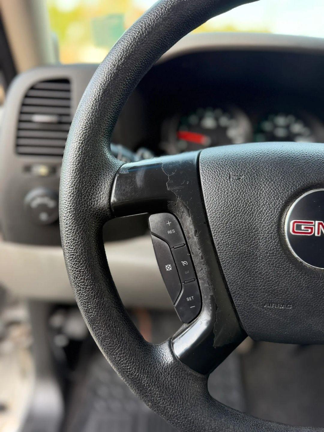 GMC Sierra 1500 2WD Crew Cab 143.5" SL 2011