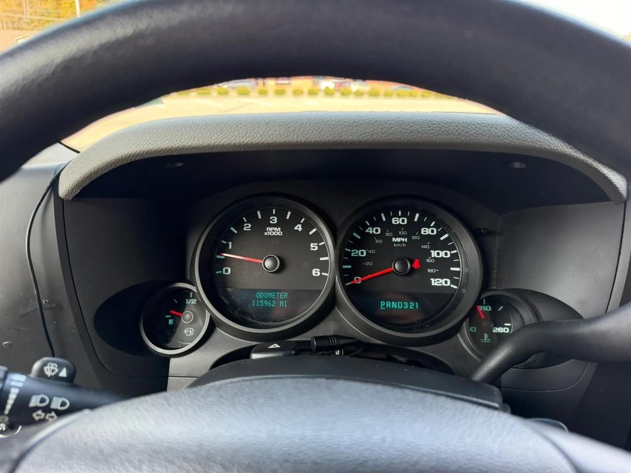 GMC Sierra 1500 2WD Crew Cab 143.5" SL 2011