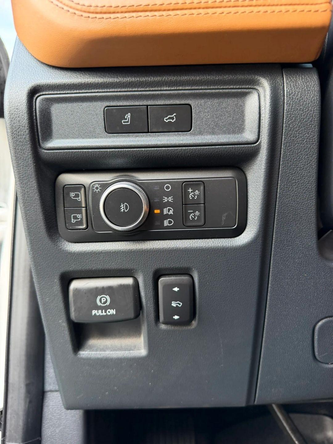 Ford Expedition Max Platinum 4x4 2022