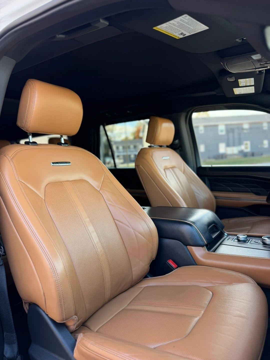 Ford Expedition Max Platinum 4x4 2022