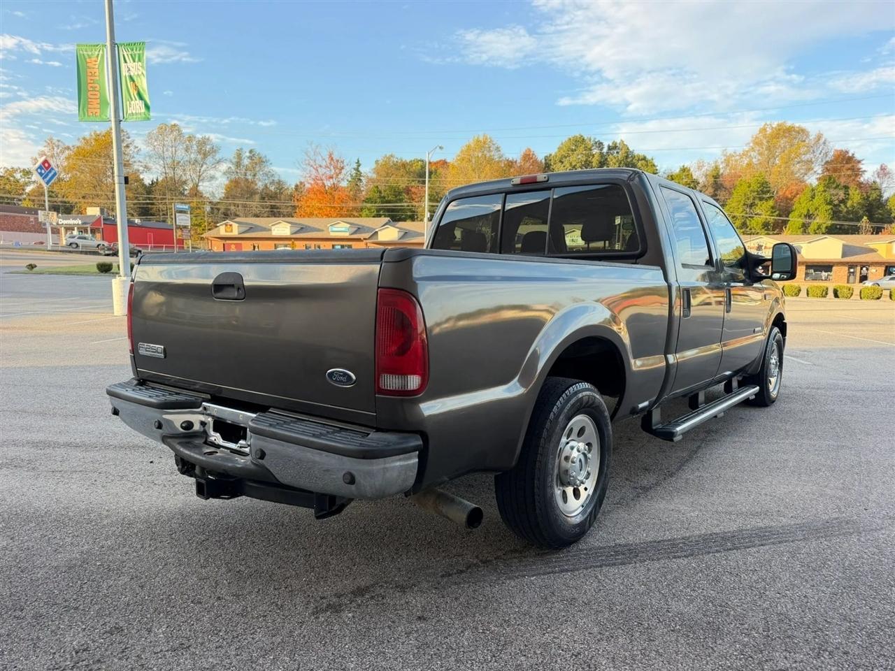 Ford Super Duty F-250 Crew Cab 156" King Ranch 2006