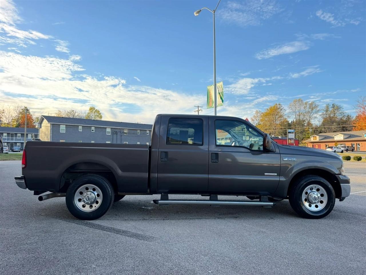 Ford Super Duty F-250 Crew Cab 156" King Ranch 2006