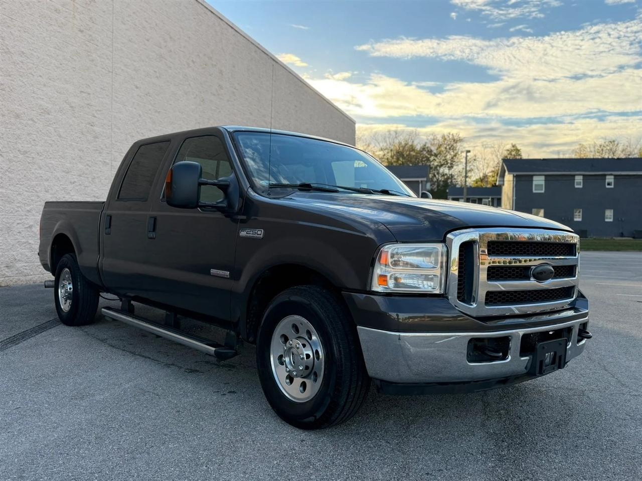 Ford Super Duty F-250 Crew Cab 156" King Ranch 2006