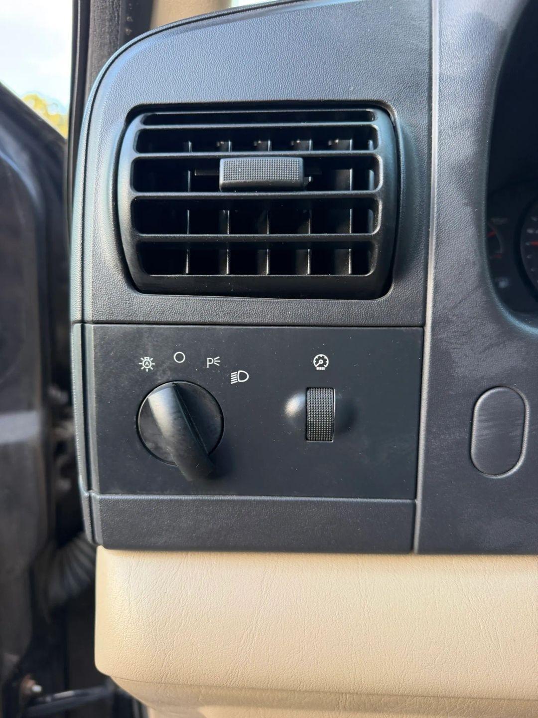 Ford Super Duty F-250 Crew Cab 156" King Ranch 2006
