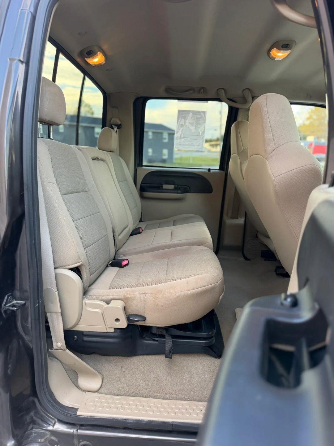 Ford Super Duty F-250 Crew Cab 156" King Ranch 2006