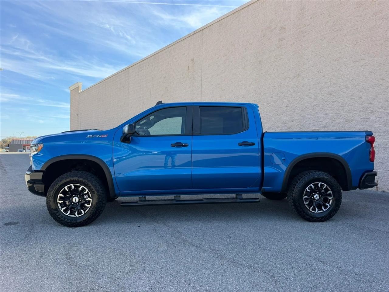 Chevrolet Silverado 1500 4WD Crew Cab 147" ZR2 2022