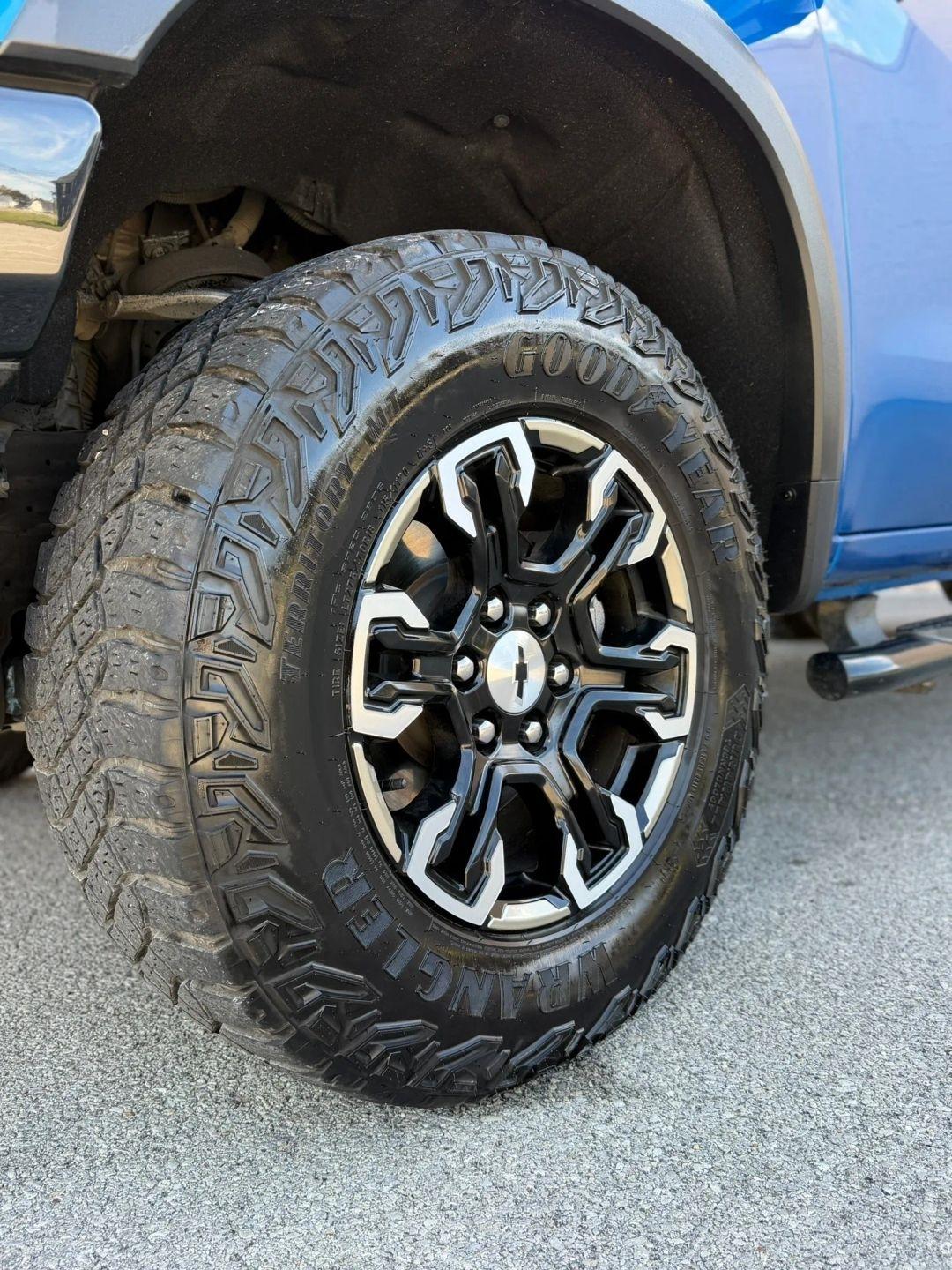 Chevrolet Silverado 1500 4WD Crew Cab 147" ZR2 2022