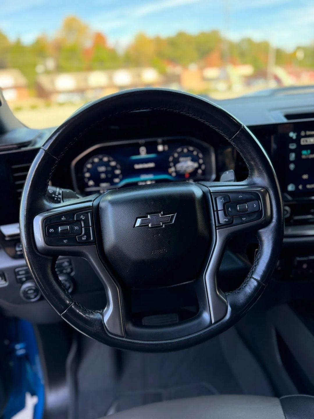 Chevrolet Silverado 1500 4WD Crew Cab 147" ZR2 2022